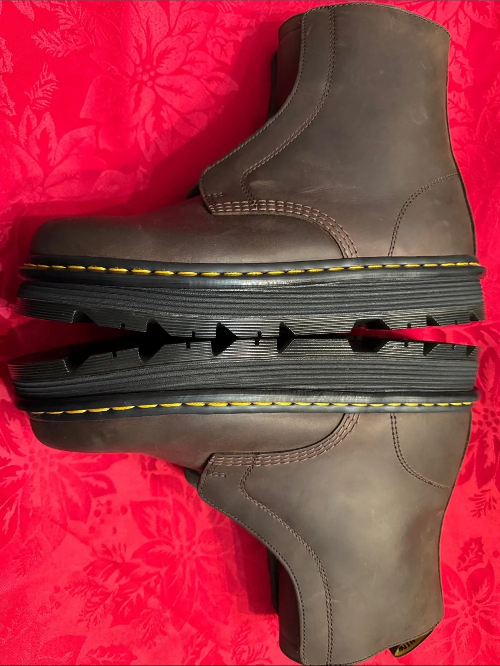 Dr. Martens ZEBZAG LACELESS Slip On Nubuck Boots
